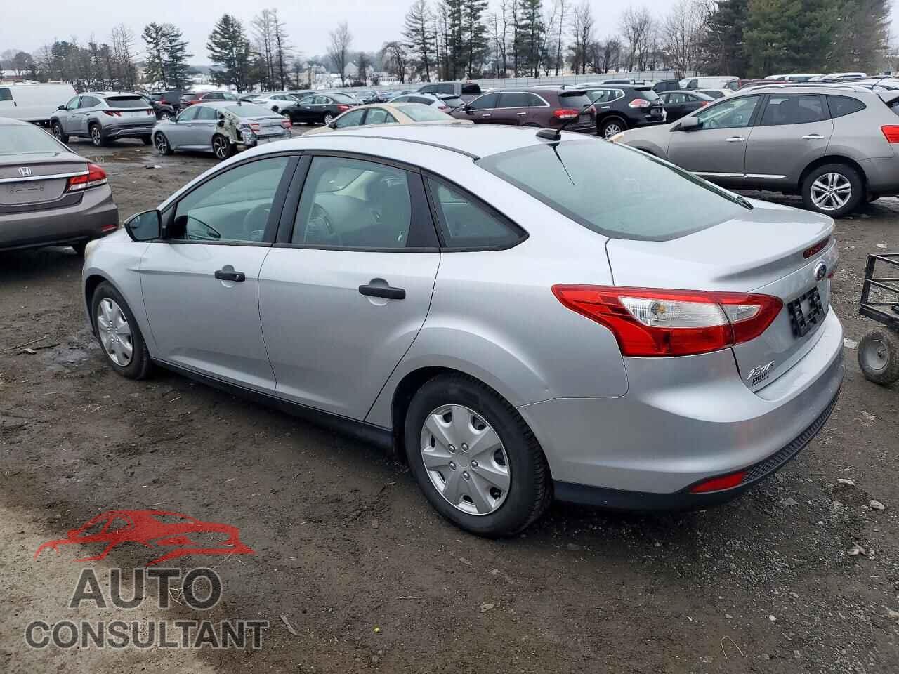 FORD FOCUS 2012 - 1FAHP3E24CL241692