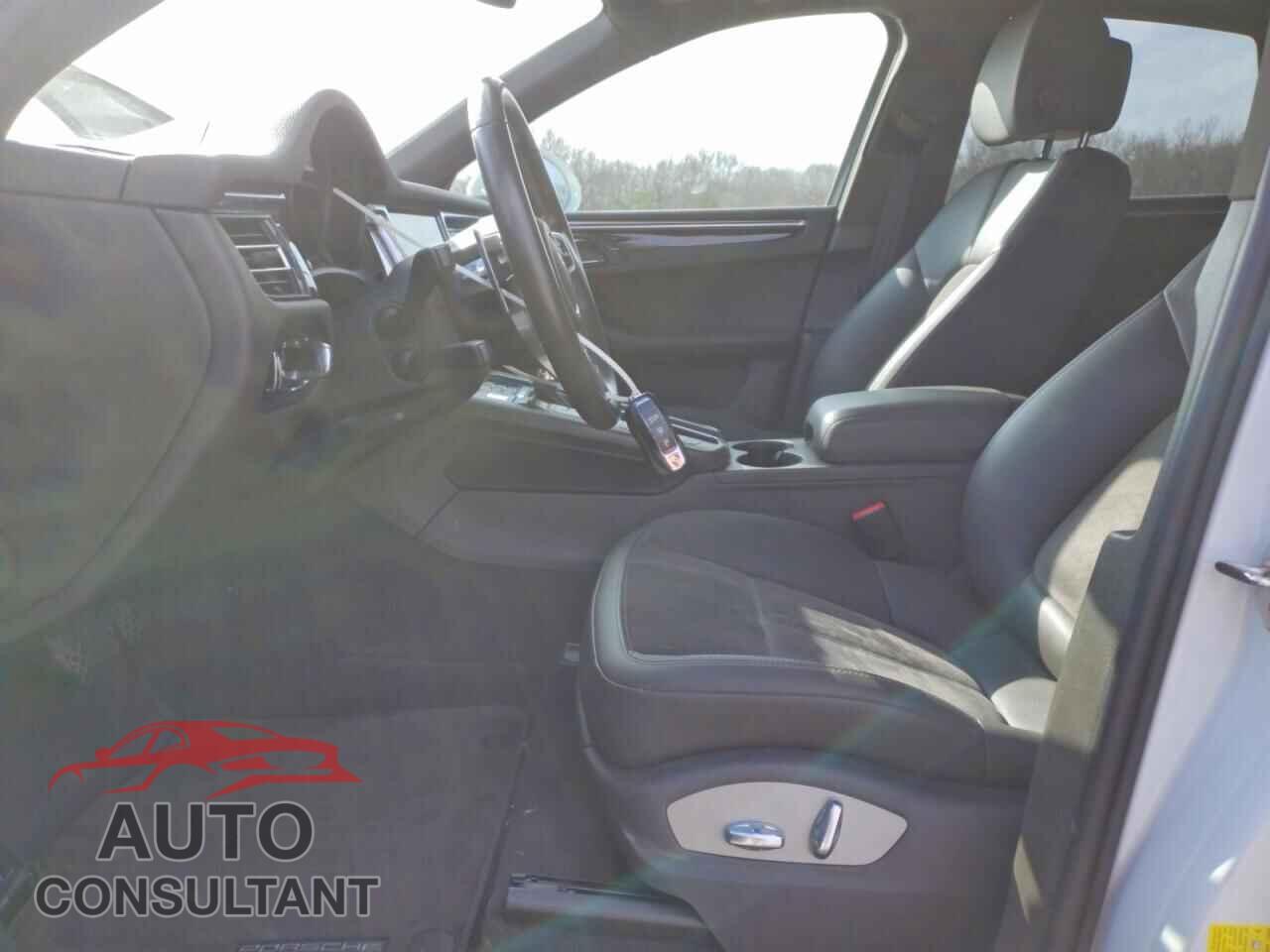 PORSCHE MACAN 2021 - WP1AA2A58MLB13009
