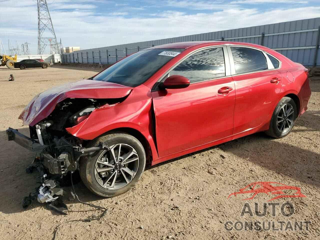 KIA FORTE 2023 - 3KPF24AD8PE527735