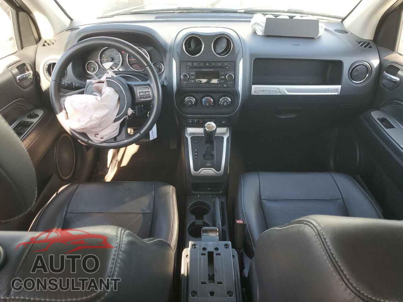 JEEP COMPASS 2014 - 1C4NJCEA2ED671207