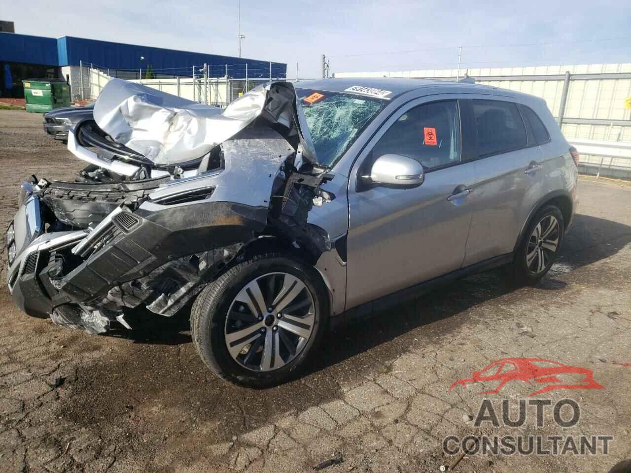 MITSUBISHI OUTLANDER 2023 - JA4ARUAUXPU013810