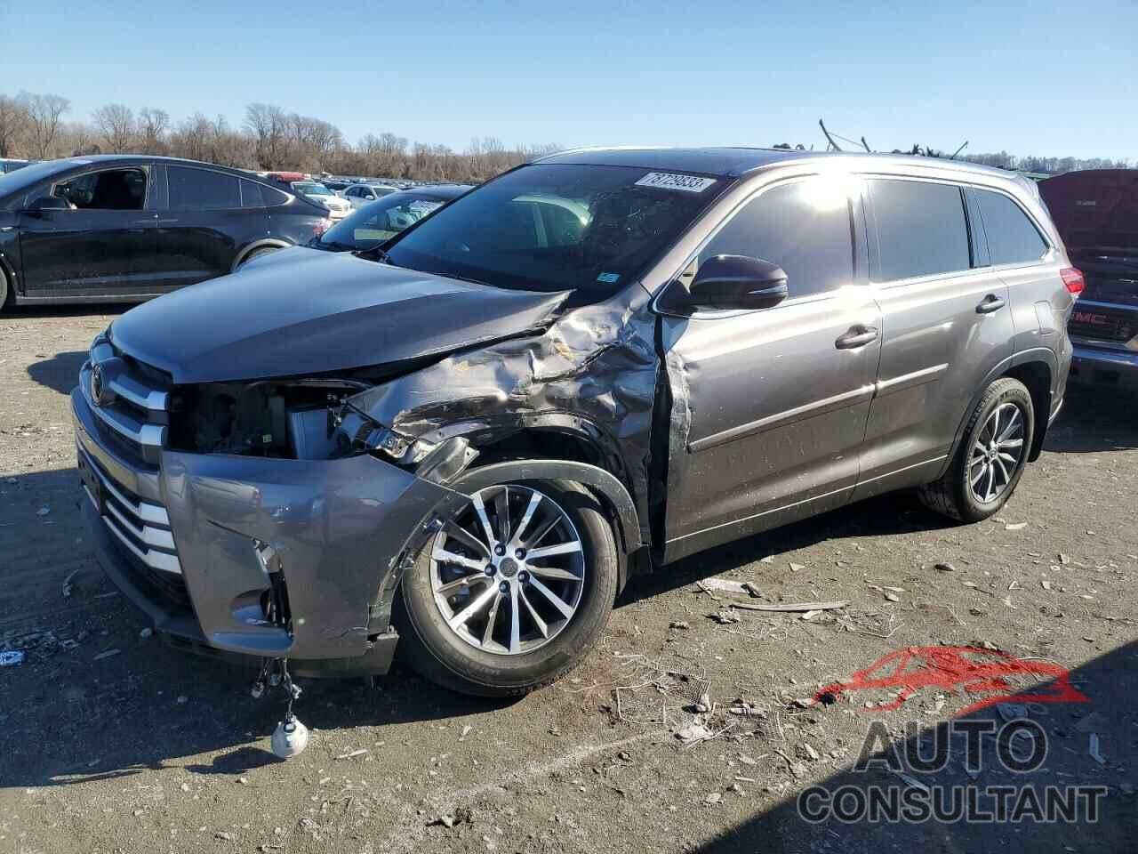 TOYOTA HIGHLANDER 2019 - 5TDJZRFH3KS928168