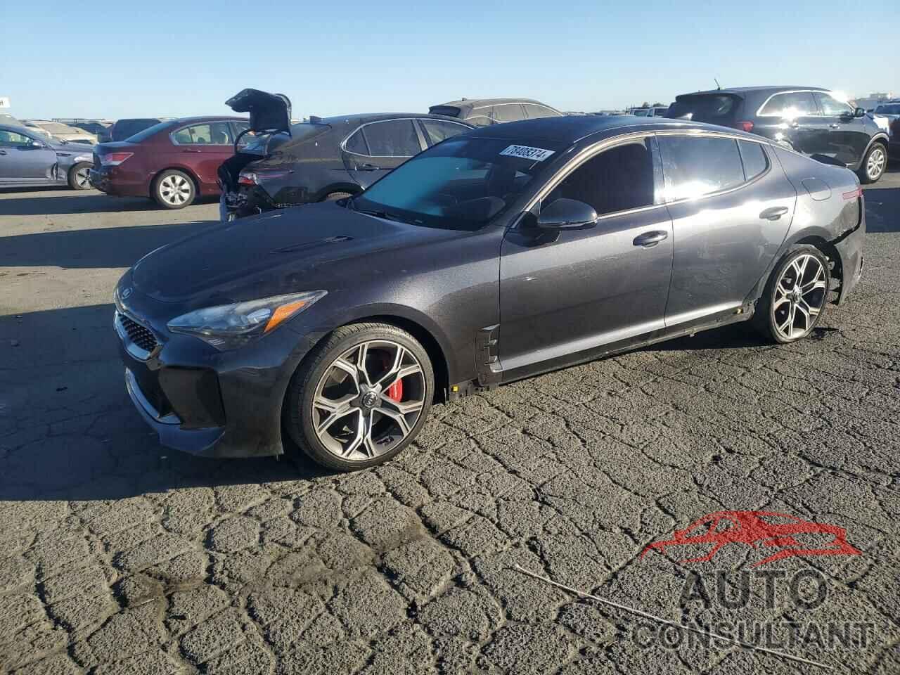 KIA STINGER 2018 - KNAE35LC5J6029778