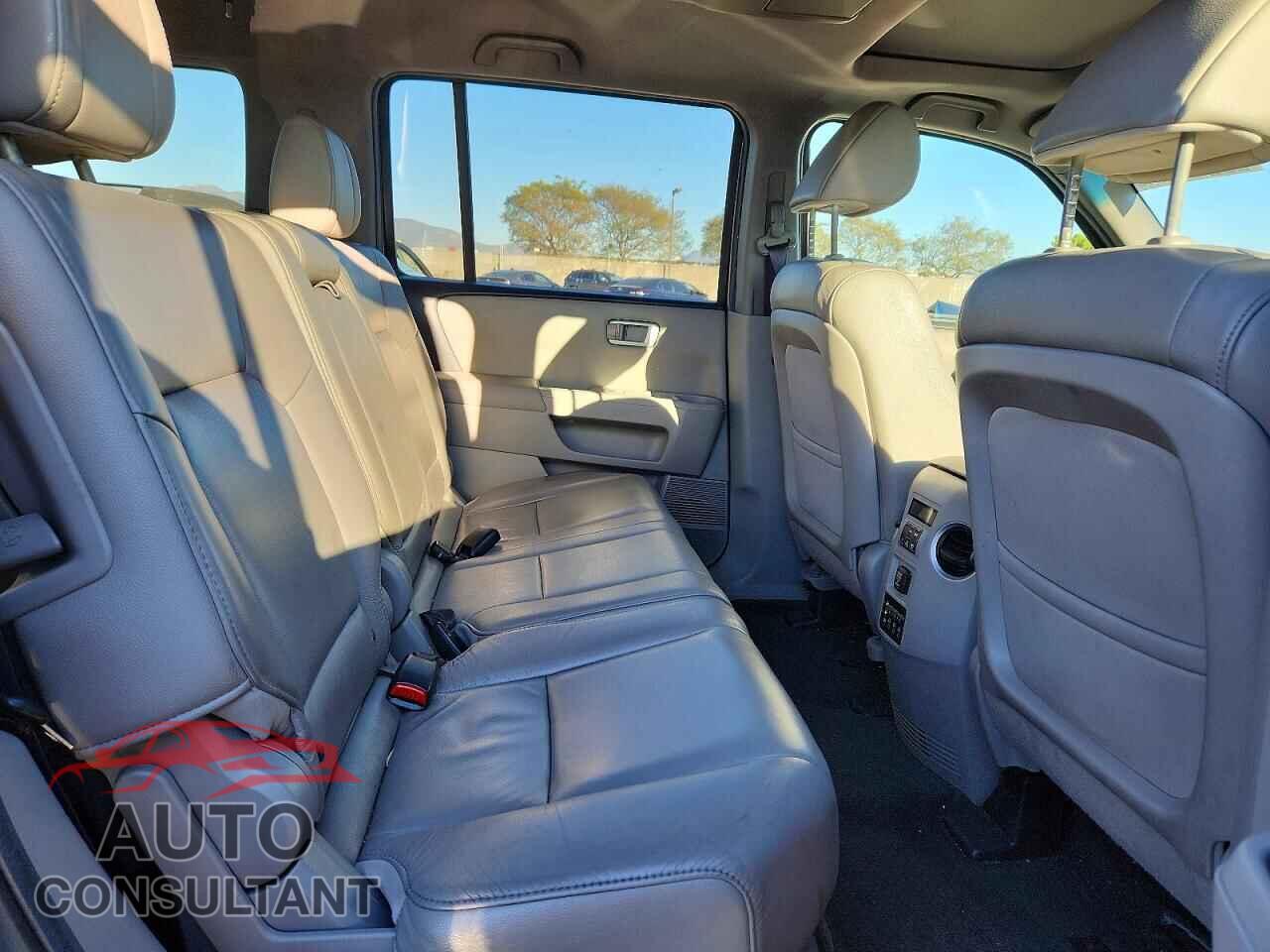 HONDA PILOT 2012 - 5FNYF3H69CB025187