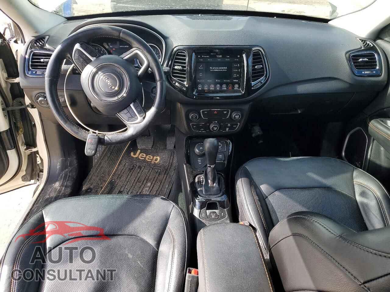 JEEP COMPASS 2019 - 3C4NJDCB0KT817708
