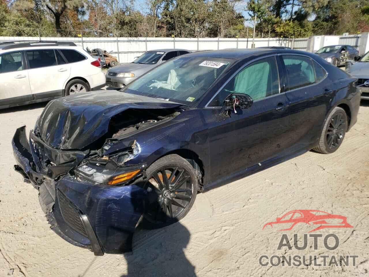 TOYOTA CAMRY 2022 - 4T1K61AK0NU010200