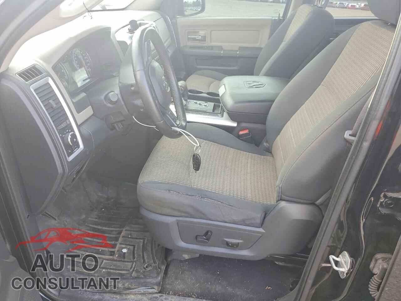DODGE RAM 1500 2012 - 1C6RD7GT1CS272920
