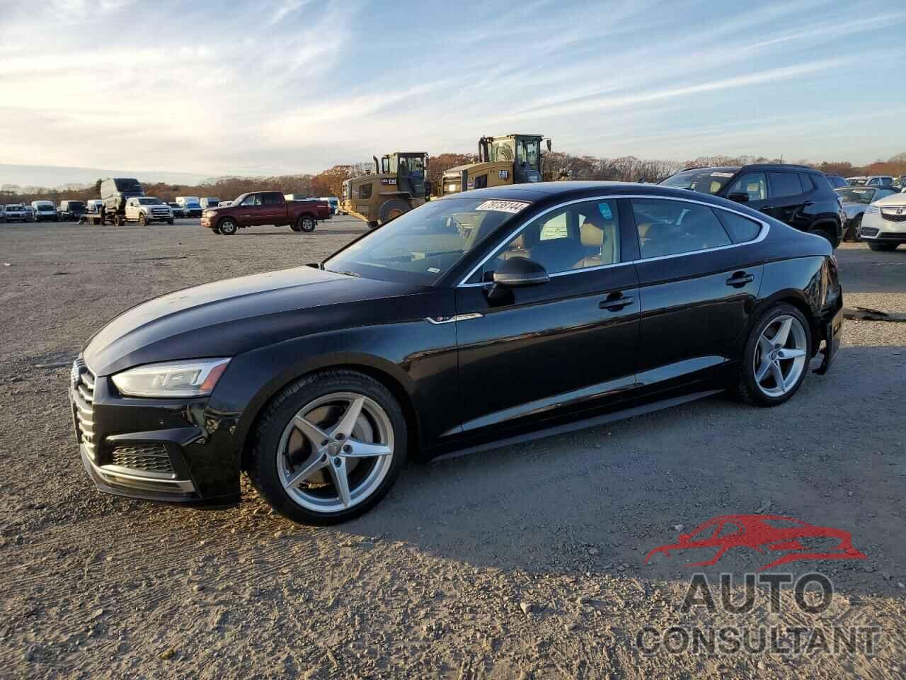 AUDI A5 2018 - WAUENCF54JA009501