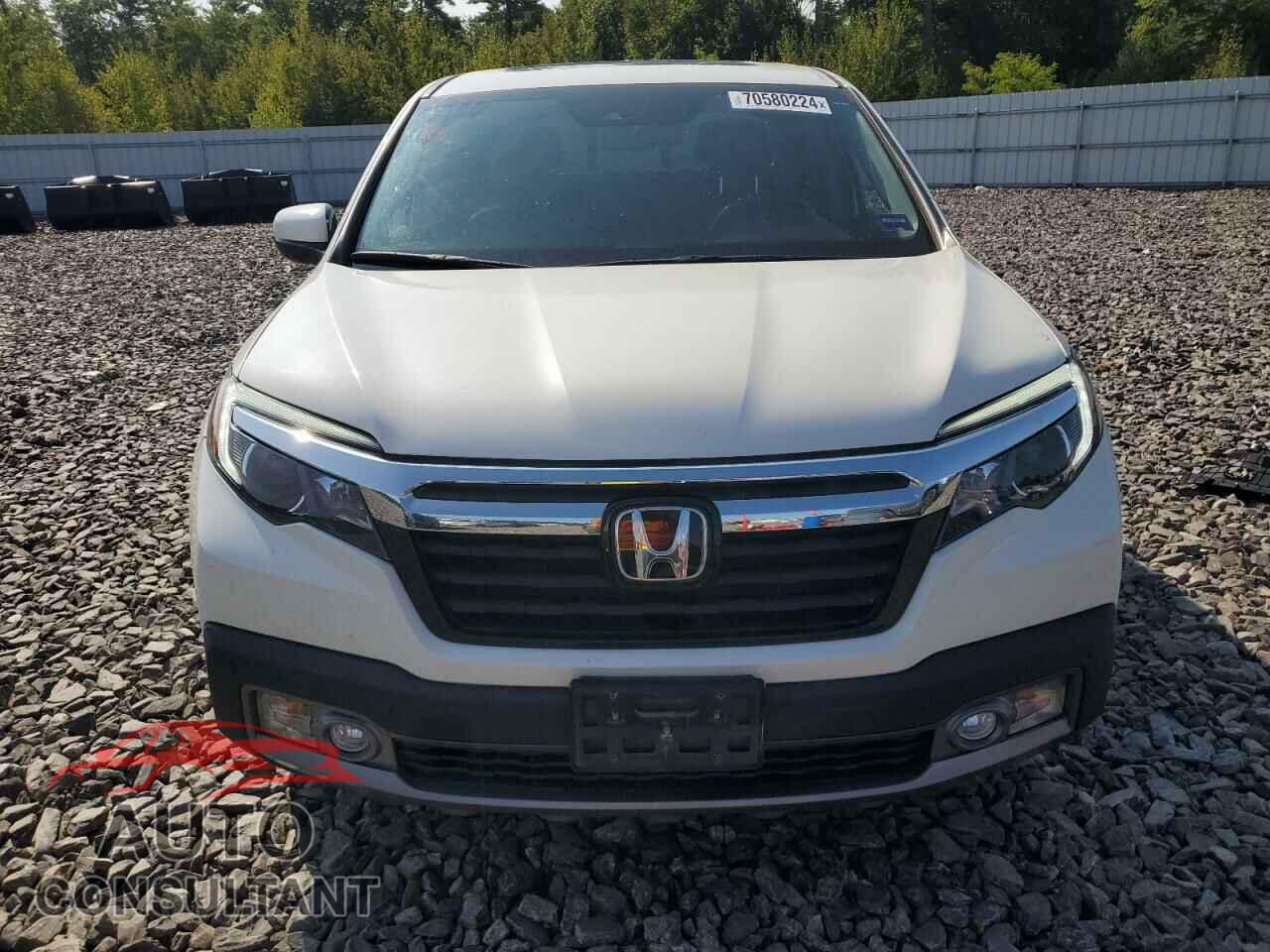 HONDA RIDGELINE 2018 - 5FPYK3F7XJB007356