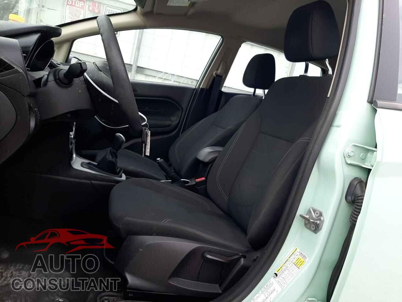 FORD FIESTA 2017 - 3FADP4EJ0HM105030