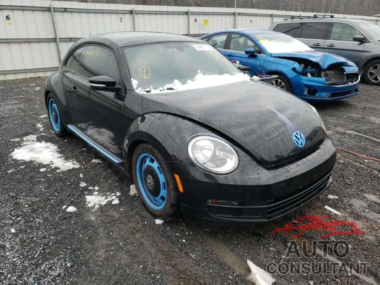 VOLKSWAGEN BEETLE 2016 - 3VWJ17AT0GM621536