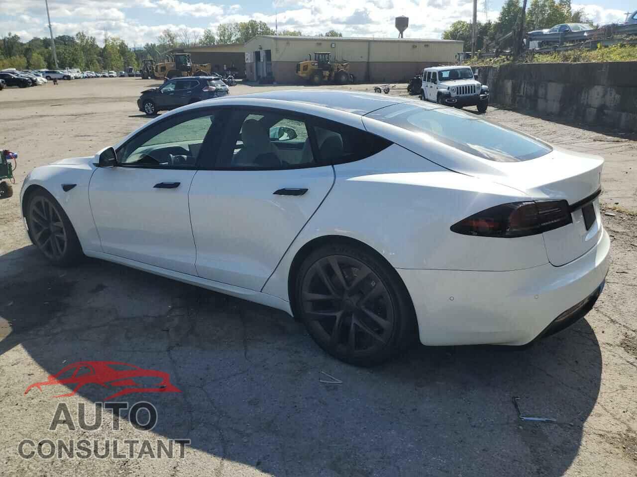 TESLA MODEL S 2022 - 5YJSA1E53NF489759