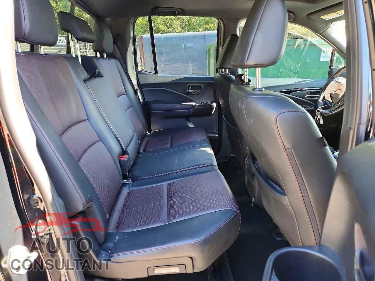 HONDA RIDGELINE 2017 - 5FPYK3F85HB026626