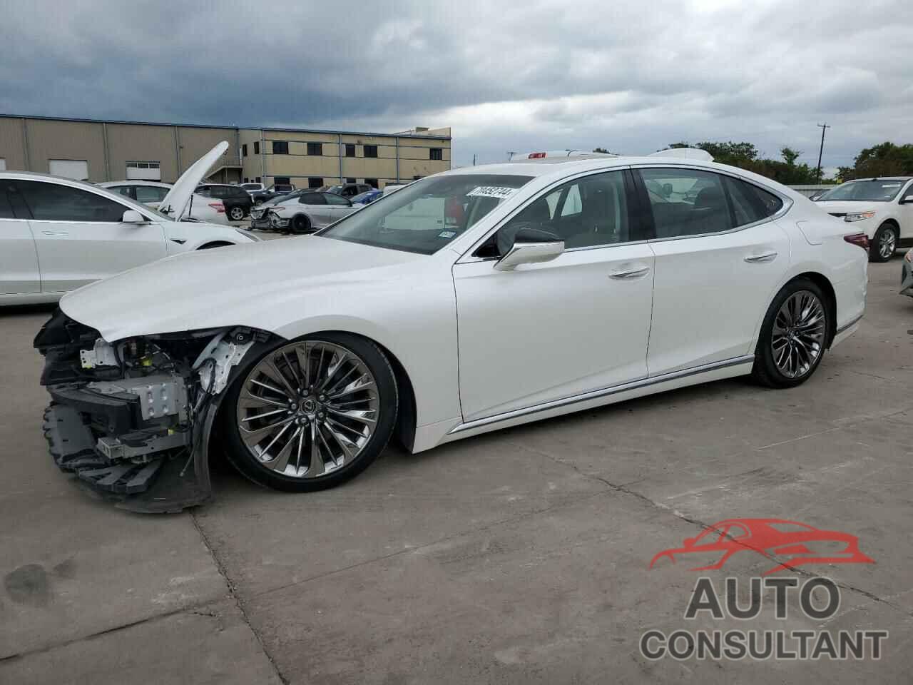 LEXUS LS500 2020 - JTHD51FF7L5010857