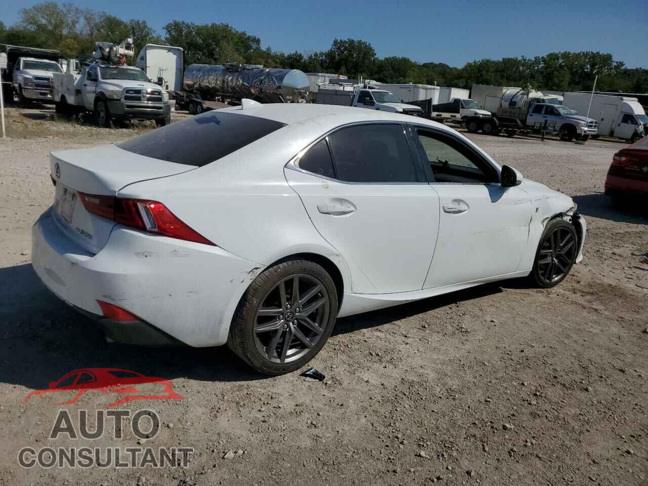 LEXUS IS 2014 - JTHCF1D24E5003036