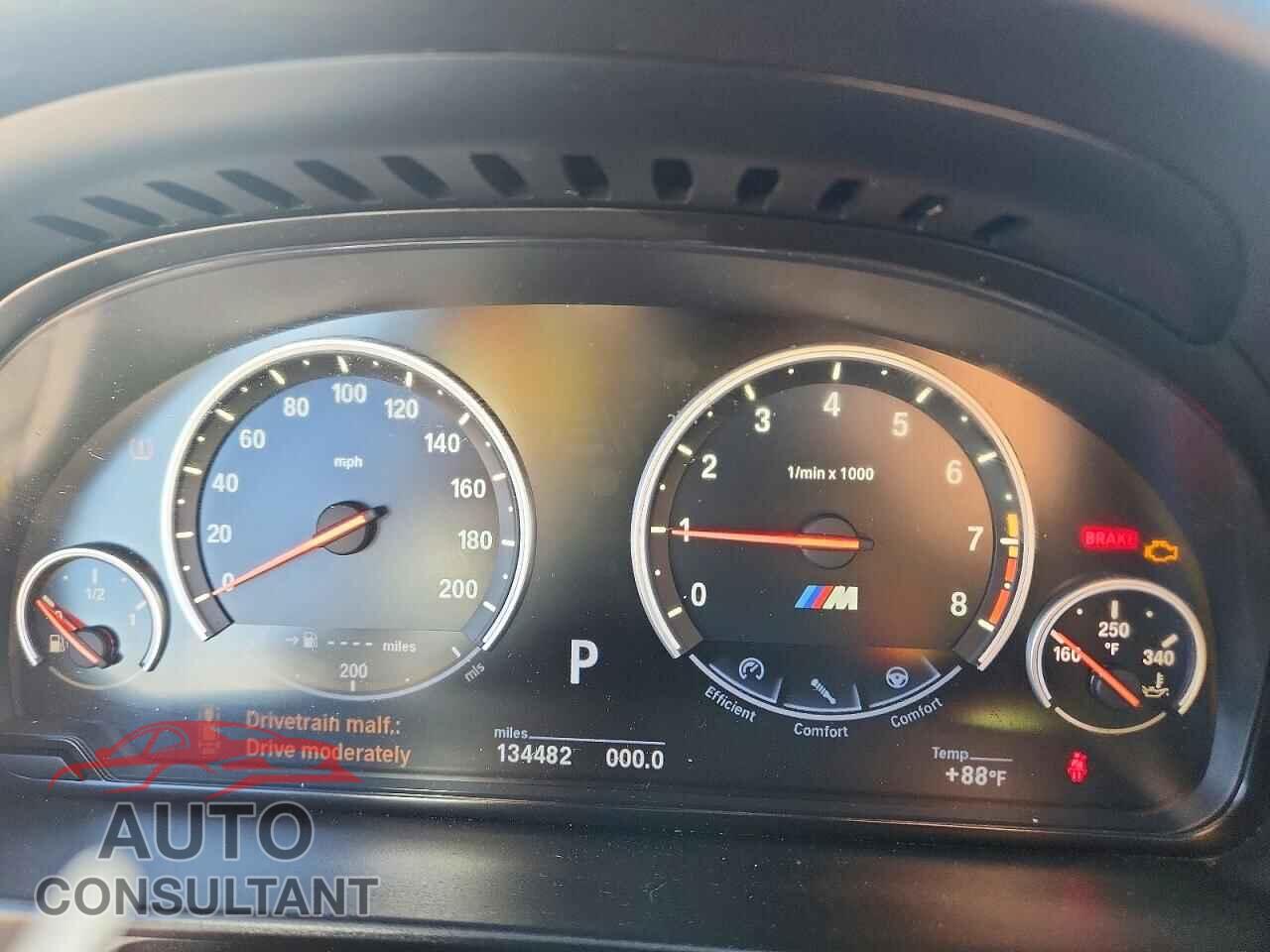 BMW M5 2013 - WBSFV9C58DD095499