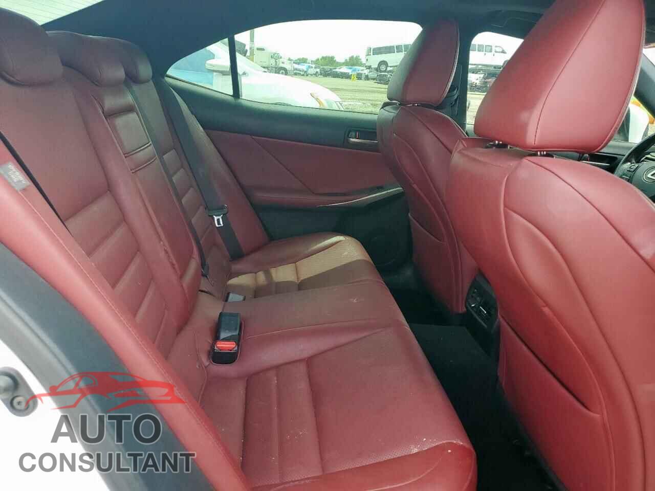 LEXUS IS 2017 - JTHBE1D29H5031207