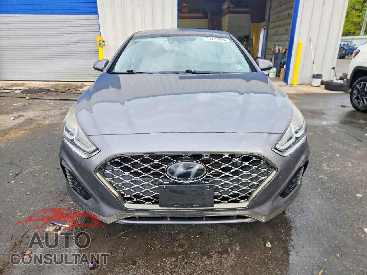 HYUNDAI SONATA 2018 - 5NPE34AF7JH709357