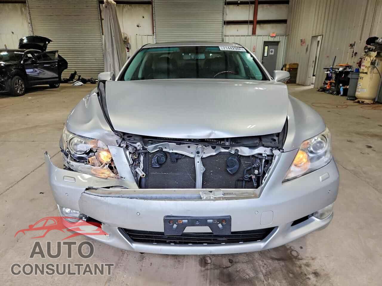 LEXUS LS460 2011 - JTHDL5EF3B5003000