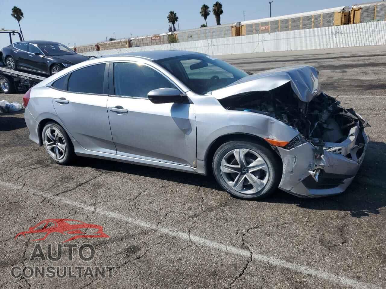 HONDA CIVIC 2018 - 2HGFC2F55JH554732