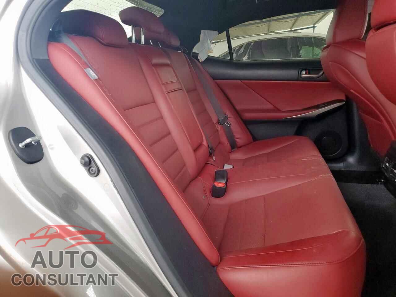LEXUS IS 2019 - JTHBA1D24K5090295