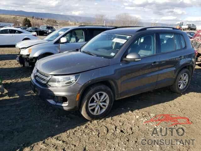 VOLKSWAGEN TIGUAN 2016 - WVGBV7AX3GW523904