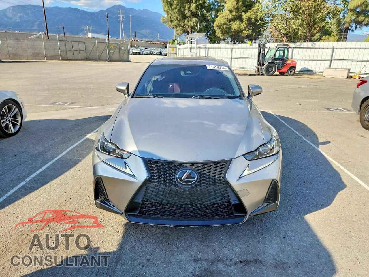 LEXUS IS 2019 - JTHBA1D29K5090874