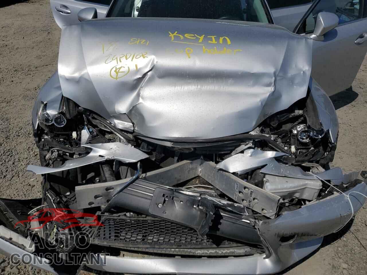 LEXUS IS 2014 - JTHBF1D28E5037721