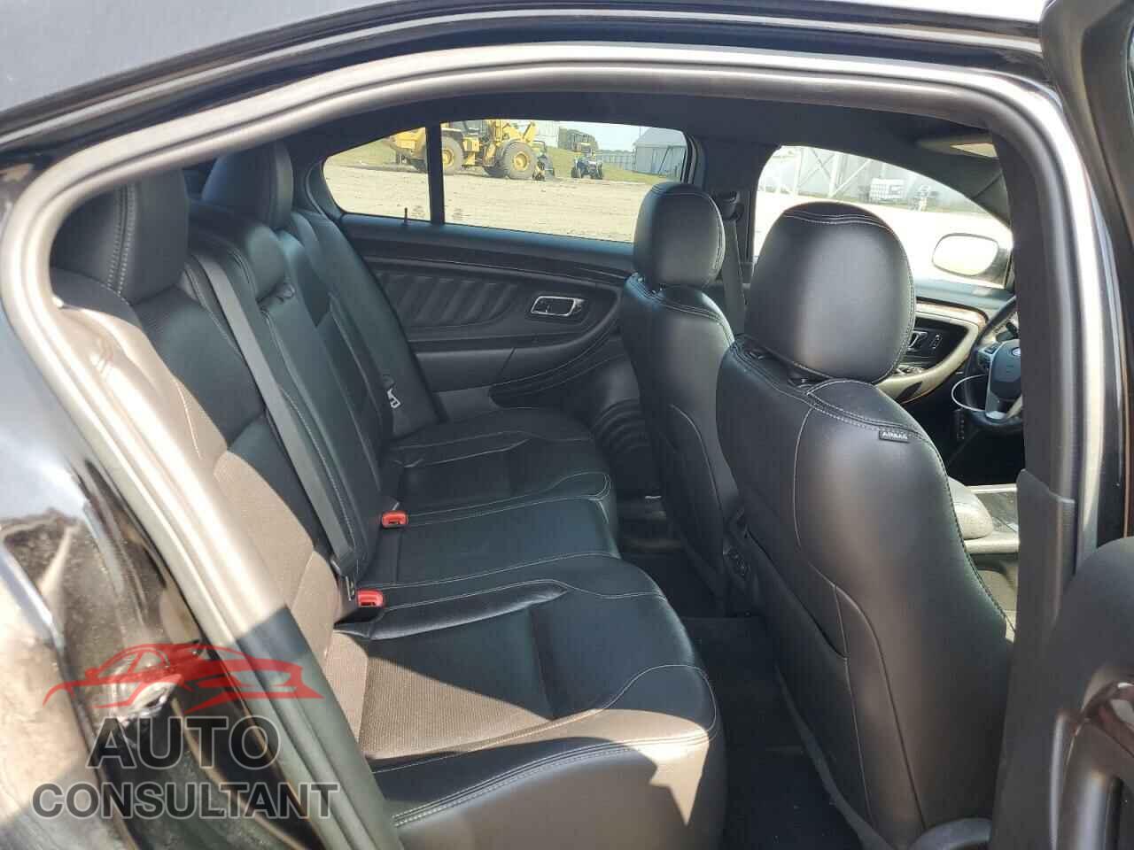 FORD TAURUS 2017 - 1FAHP2F82HG108314