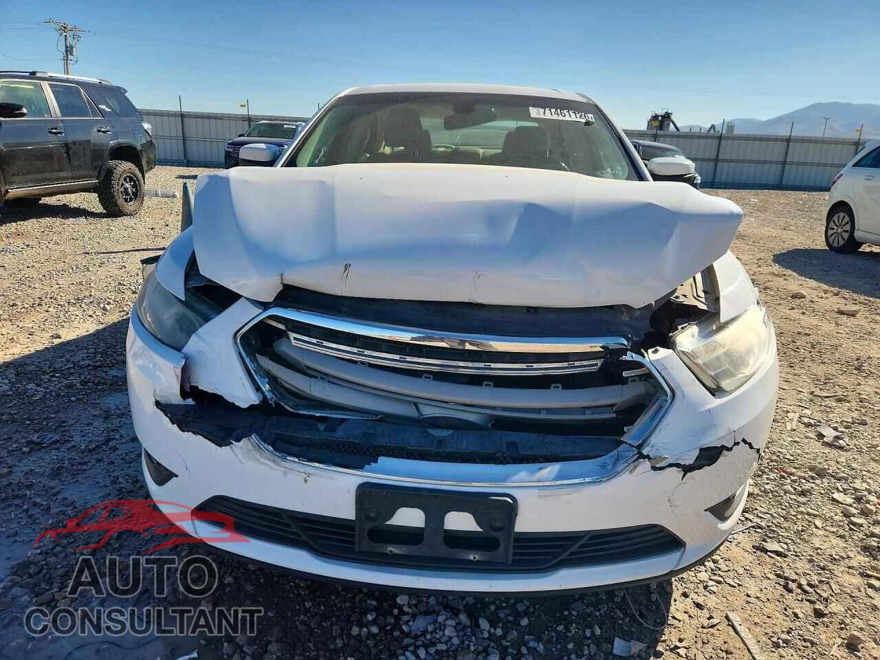 FORD TAURUS 2013 - 1FAHP2E8XDG141475