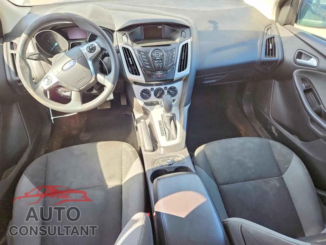 FORD FOCUS 2014 - 1FADP3K23EL427598
