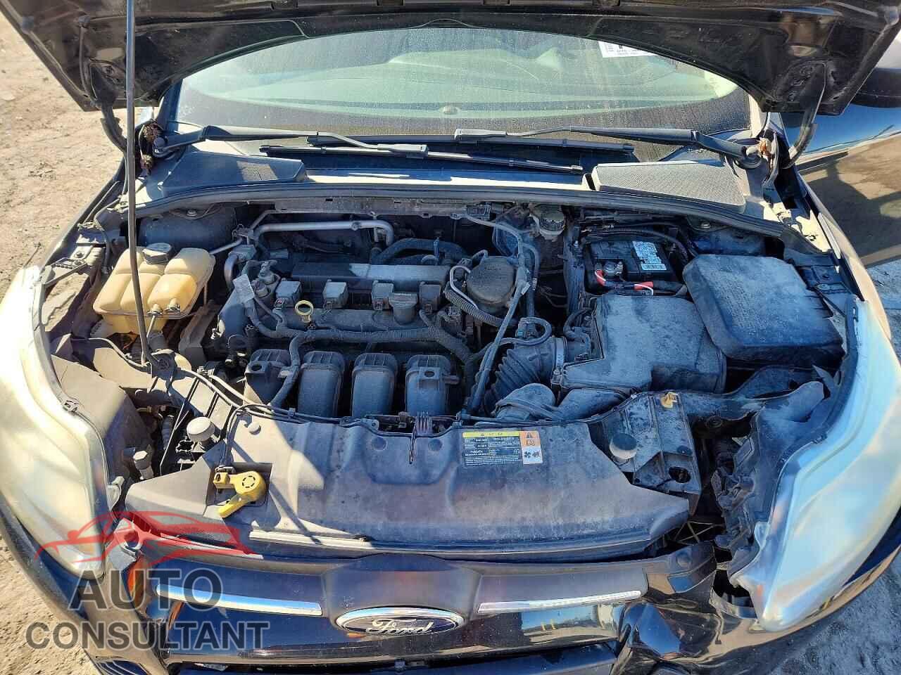 FORD FOCUS 2013 - 1FADP3E28DL270130