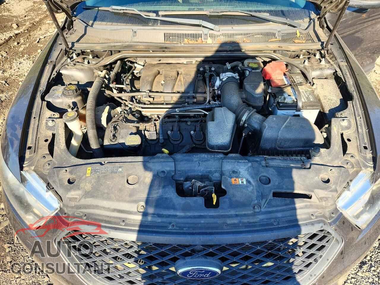 FORD TAURUS 2015 - 1FAHP2E83FG141238
