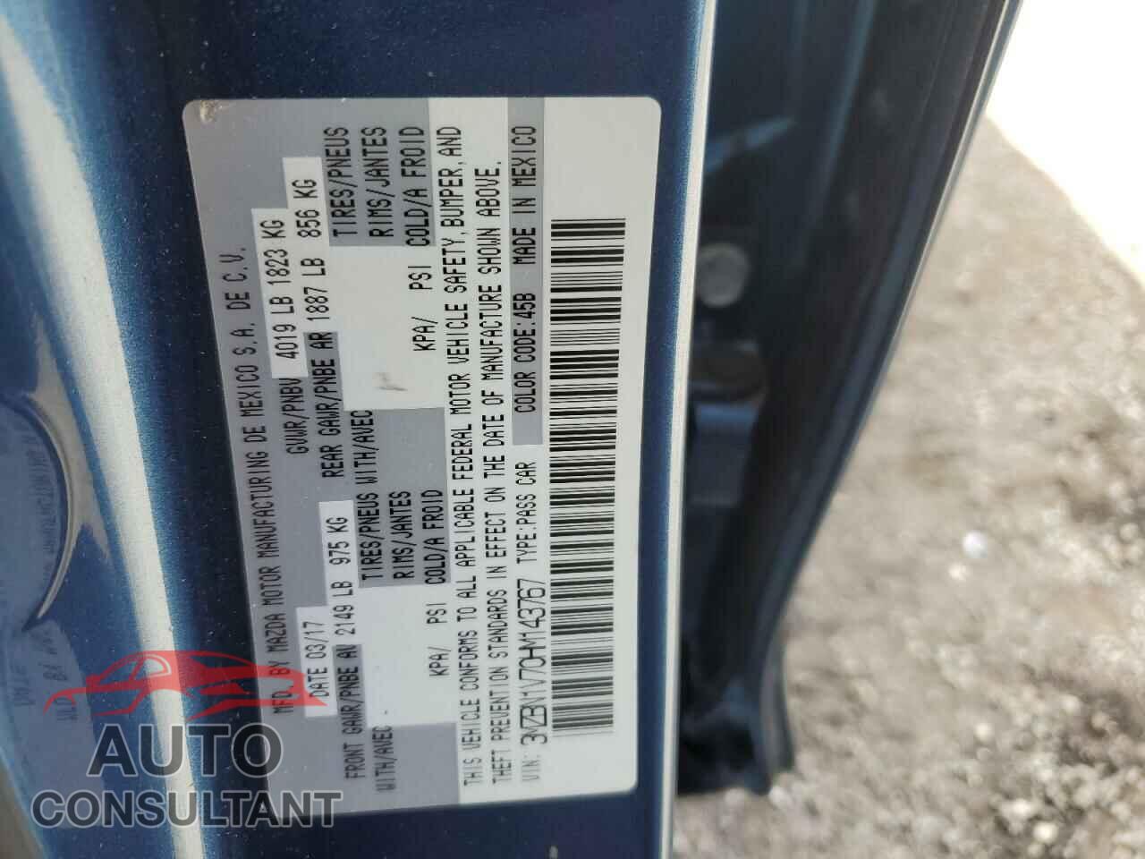 MAZDA 3 2017 - 3MZBN1V70HM143767