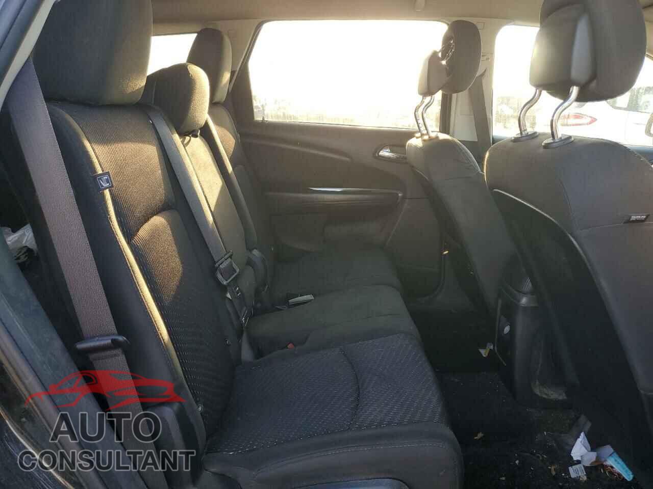 DODGE JOURNEY 2017 - 3C4PDCBB9HT590149