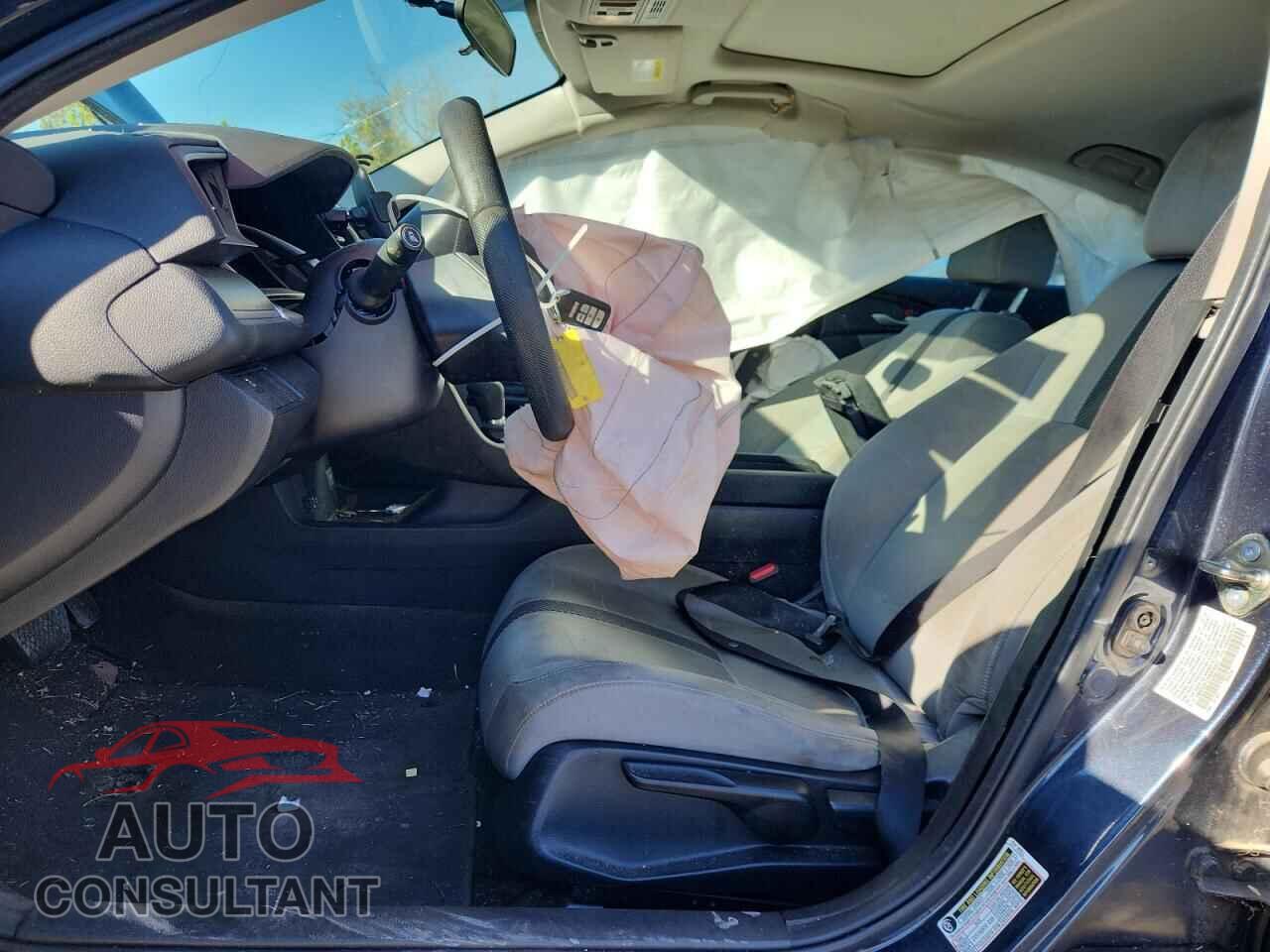 HONDA CIVIC 2017 - 19XFC2F77HE014417