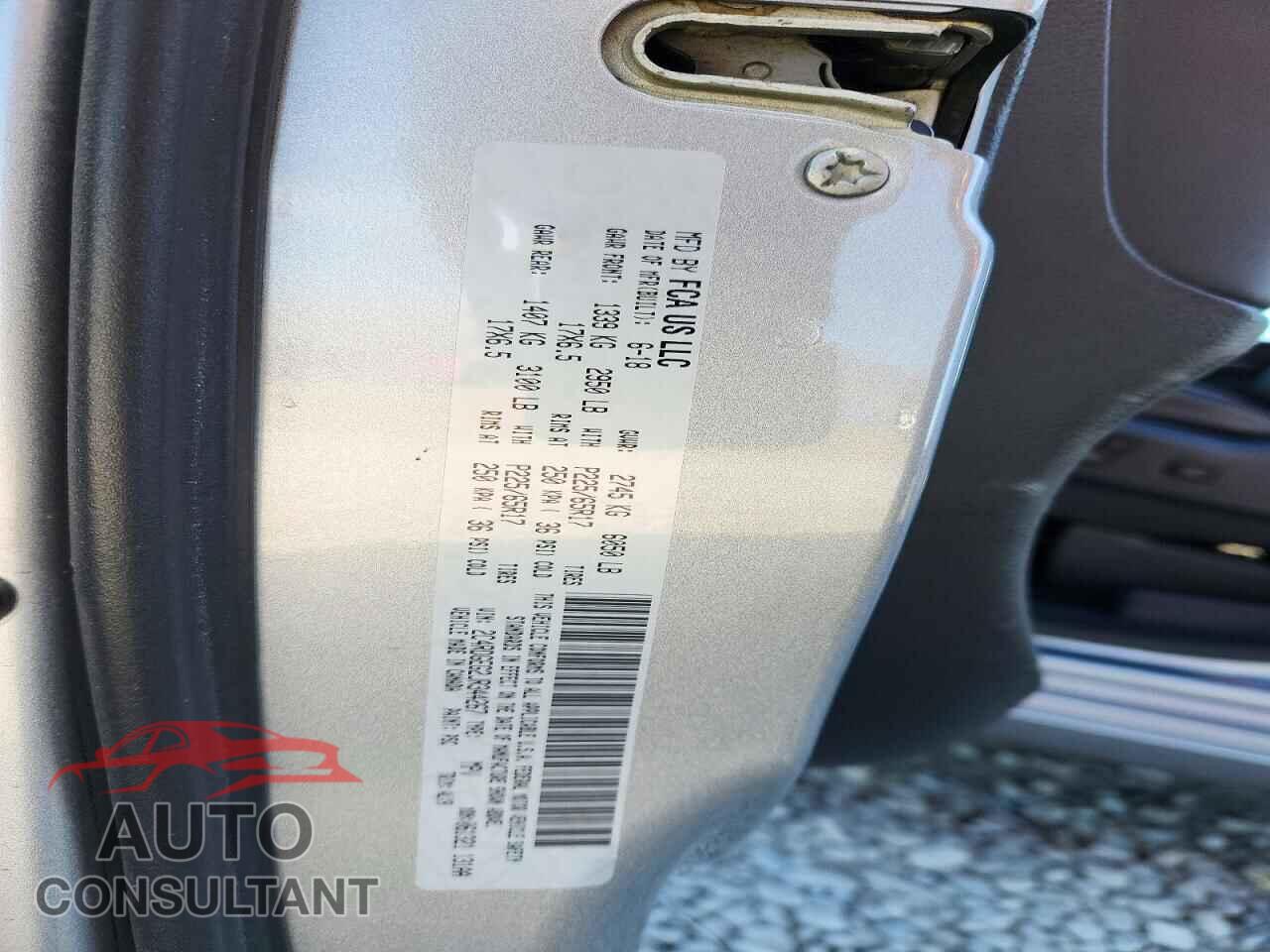 DODGE CARAVAN 2018 - 2C4RDGEG2JR344267