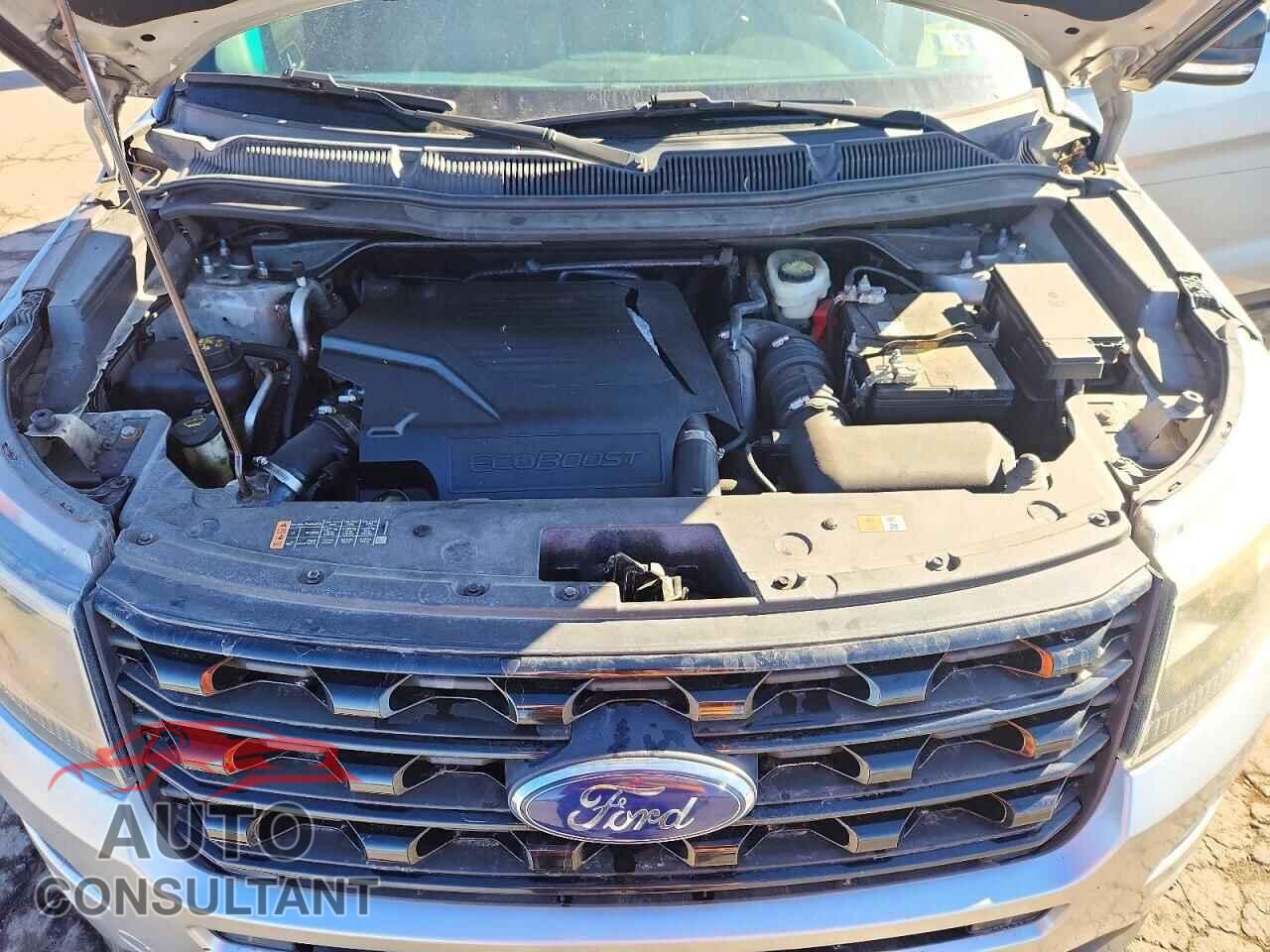 FORD EXPLORER 2017 - 1FM5K8GT6HGA53136