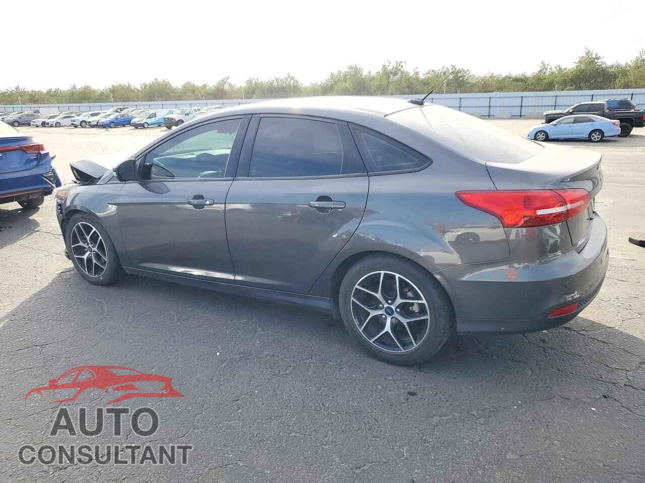 FORD FOCUS 2018 - 1FADP3H26JL236761
