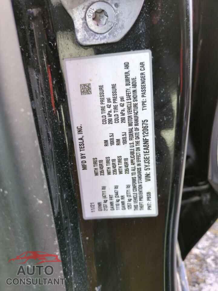 TESLA MODEL 3 2022 - 5YJ3E1EA8NF120675
