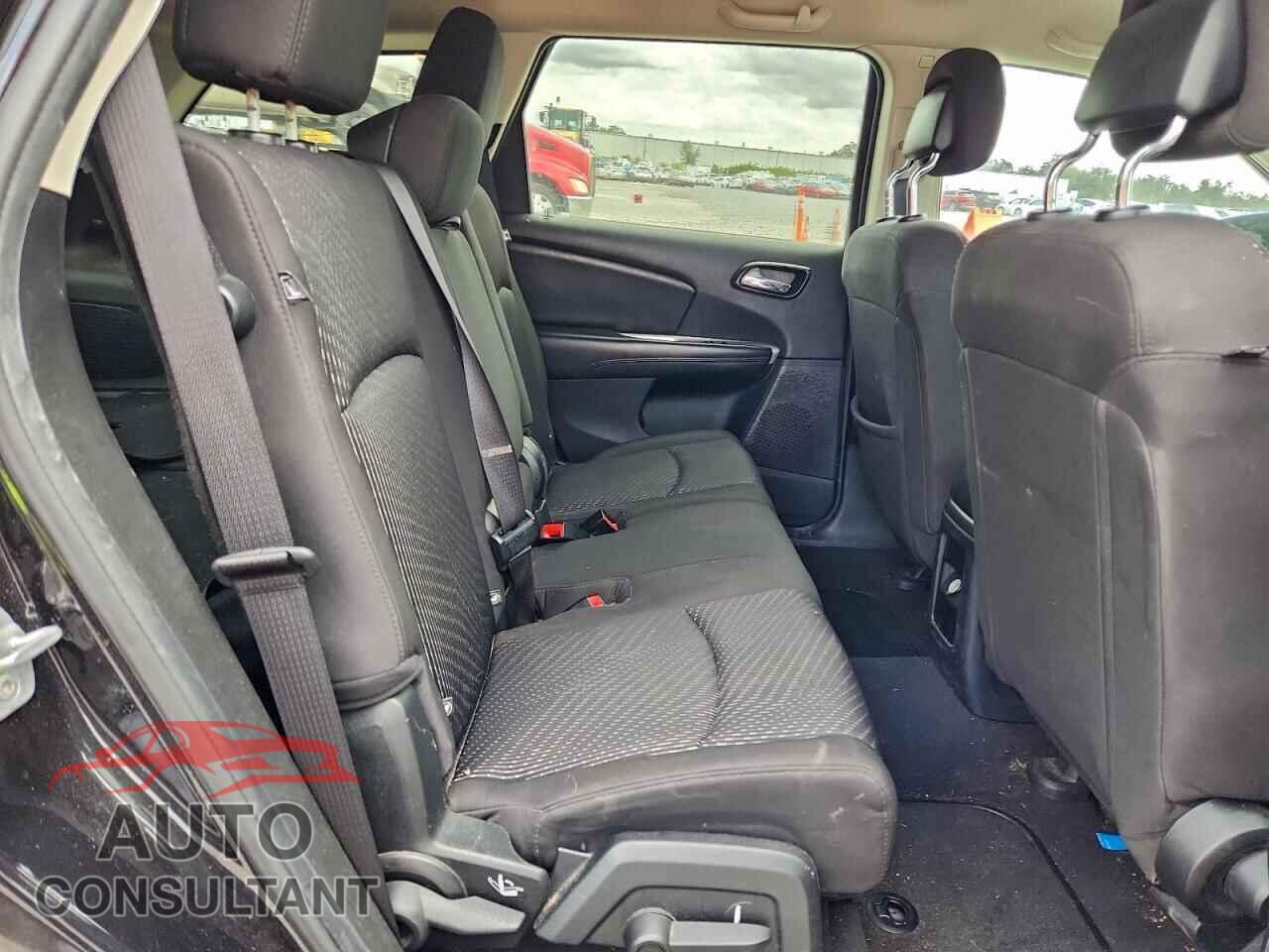 DODGE JOURNEY 2013 - 3C4PDCBB6DT700715