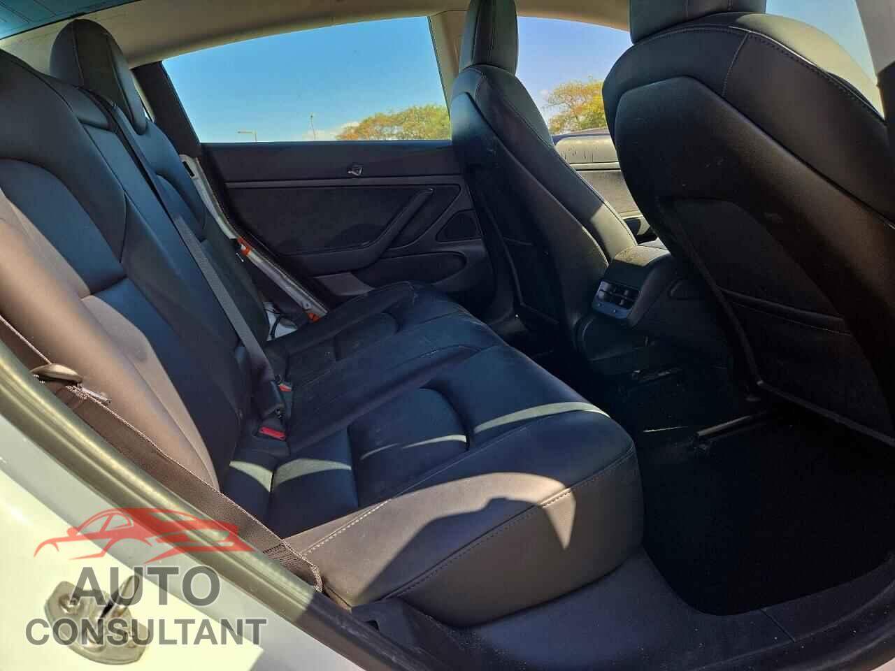 TESLA MODEL 3 2020 - 5YJ3E1EA2LF632607