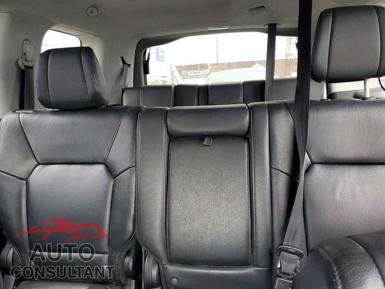 HONDA PILOT 2013 - 5FNYF3H56DB041999