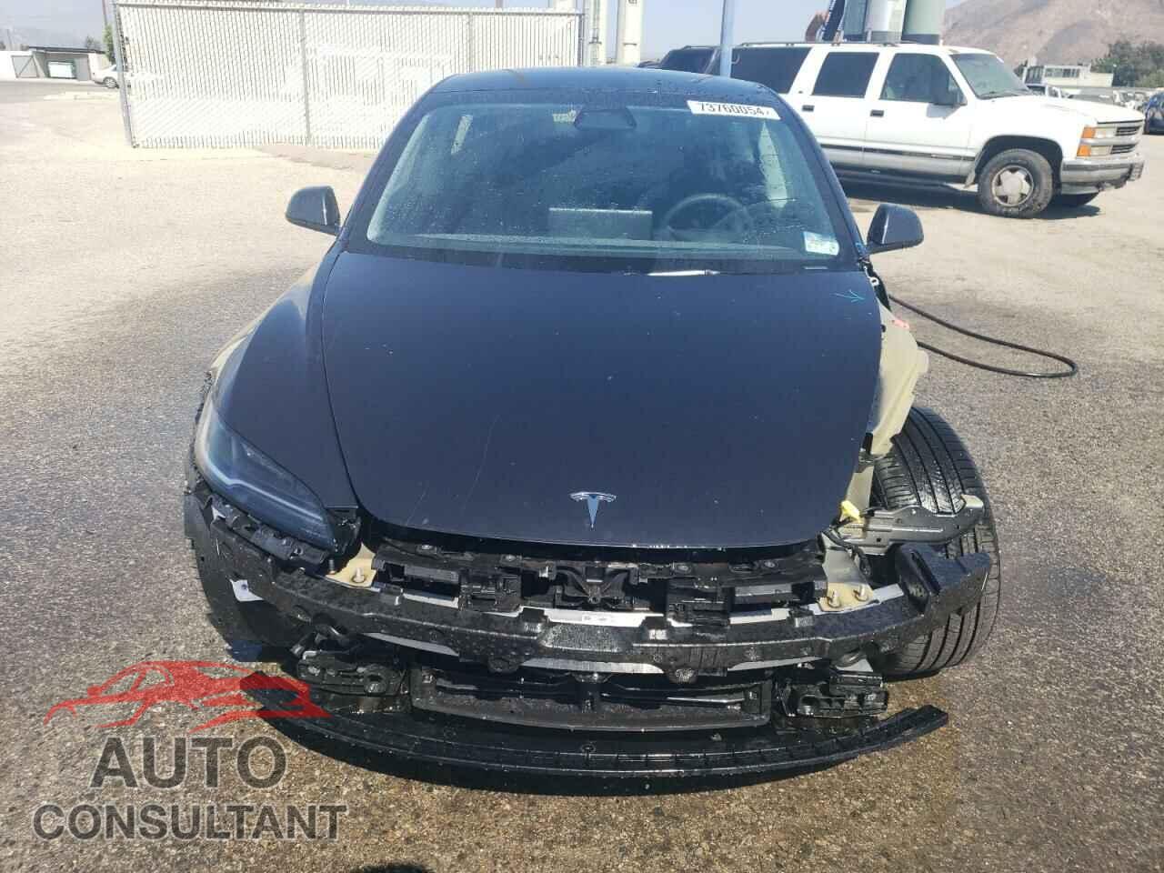 TESLA MODEL 3 2024 - 5YJ3E1EA0RF740961