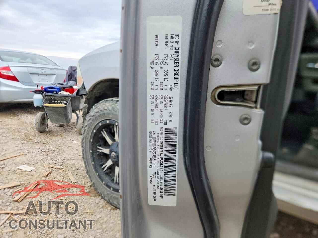 DODGE RAM 1500 2011 - 1D7RV1GP4BS673582