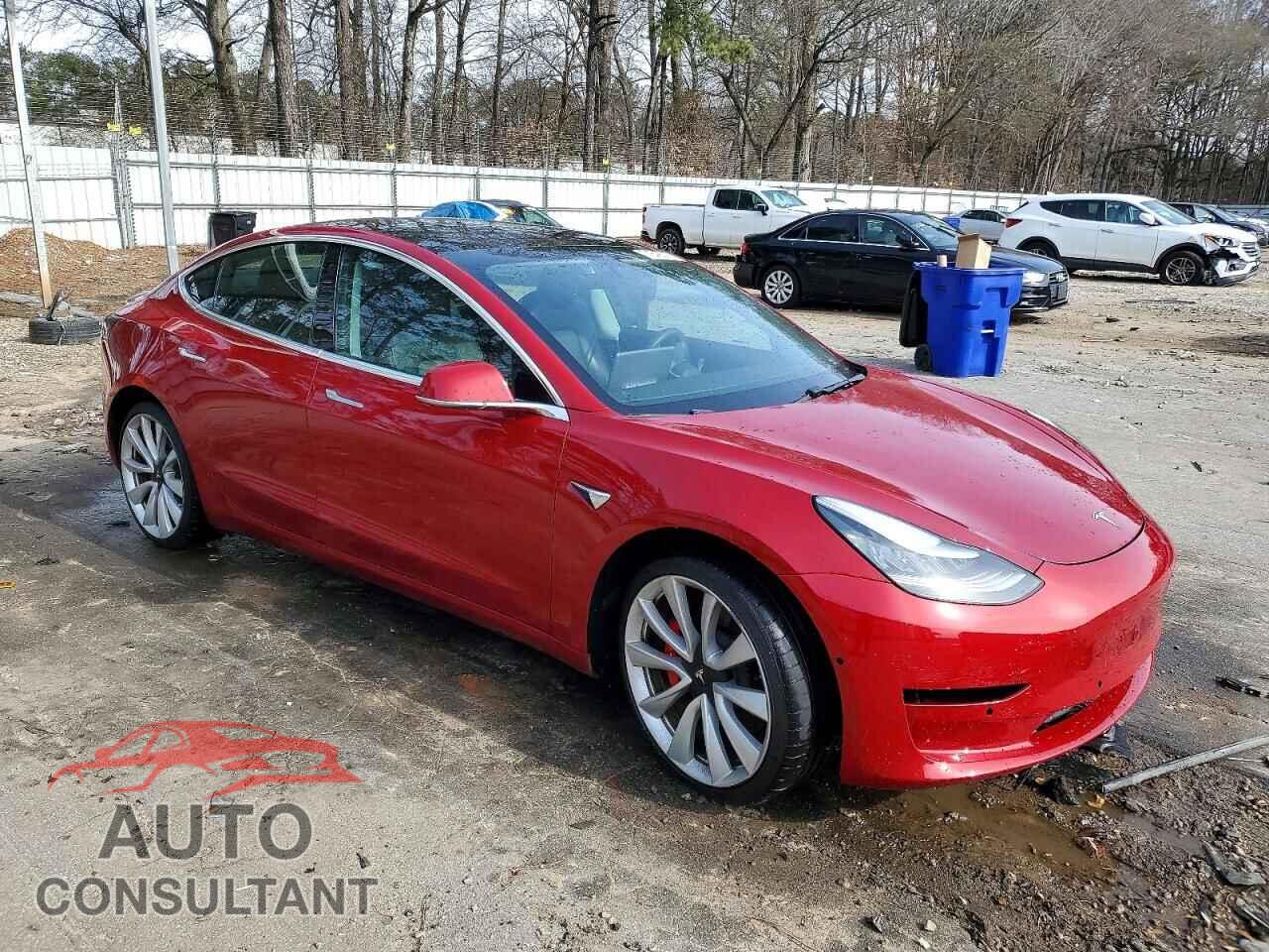 TESLA MODEL 3 2019 - 5YJ3E1EB0KF447107
