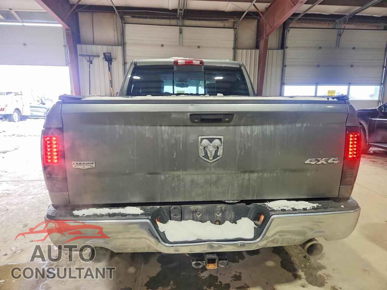 DODGE RAM 1500 2012 - 1C6RD7NT4CS125865