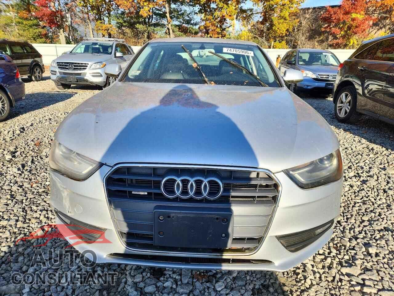 AUDI A4 2013 - WAUFFAFL2DN006419