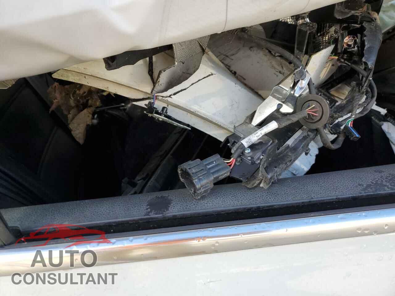 VOLKSWAGEN JETTA 2017 - 3VWDB7AJ4HM330029