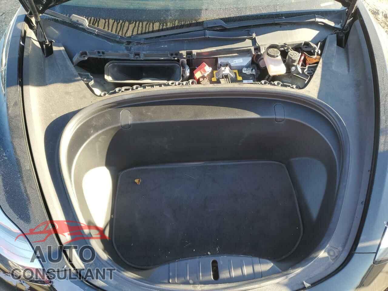 TESLA MODEL 3 2018 - 5YJ3E1EA2JF018685